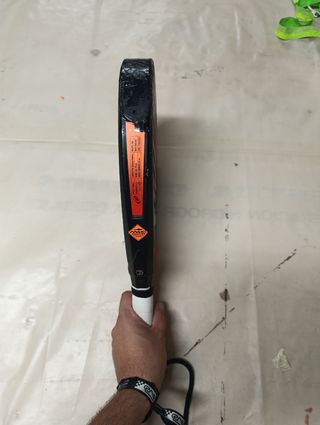 Pala Bullpadel Vertex 02