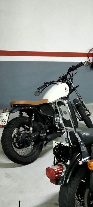Yamaha 250cc Cafe Racer