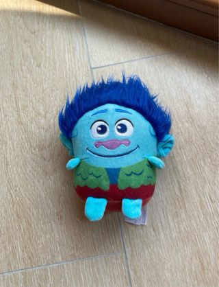 6 Peluche Trolls World Tour