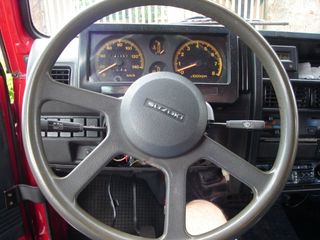 Piña Suzuki Samurai 
