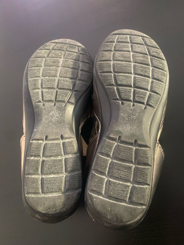 Sandália prata - Ortopédica