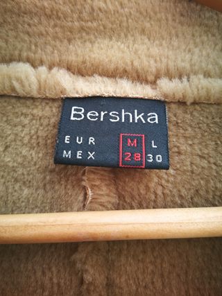 Abrigo Bershka beige