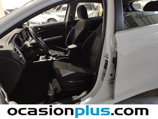 Kia Ceed 1.6 MHEV iMT Drive 100 kW (136 CV)