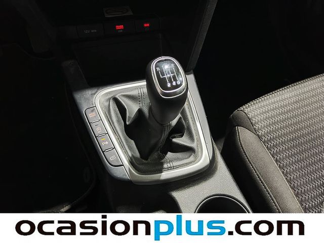 Kia Ceed 1.6 MHEV iMT Drive 100 kW (136 CV)