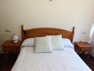 Cabecero y 2 mesillas madera