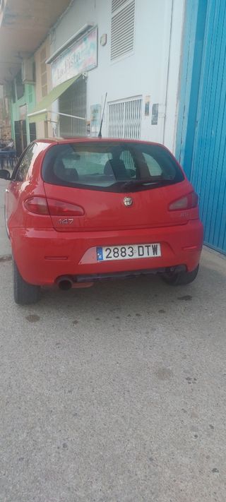 Alfa Romeo 147 2005