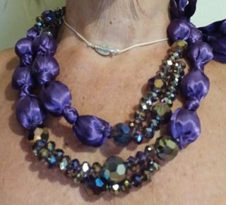 Collana cristalli & raso viola