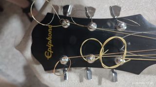 Epiphone FT-145 Guitarra Acústica