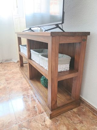 Comedor madera maciza 6 sillas + 6 muebles más.