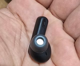 Auricular JBL izquierdo JBL Tune 230NC Como nuevo