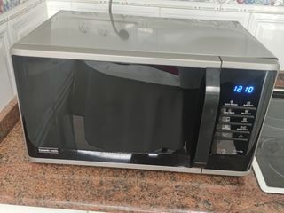 Microondas Samsung 23L 800W – Casi nuevo