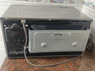 Microondas Samsung 23L 800W – Casi nuevo