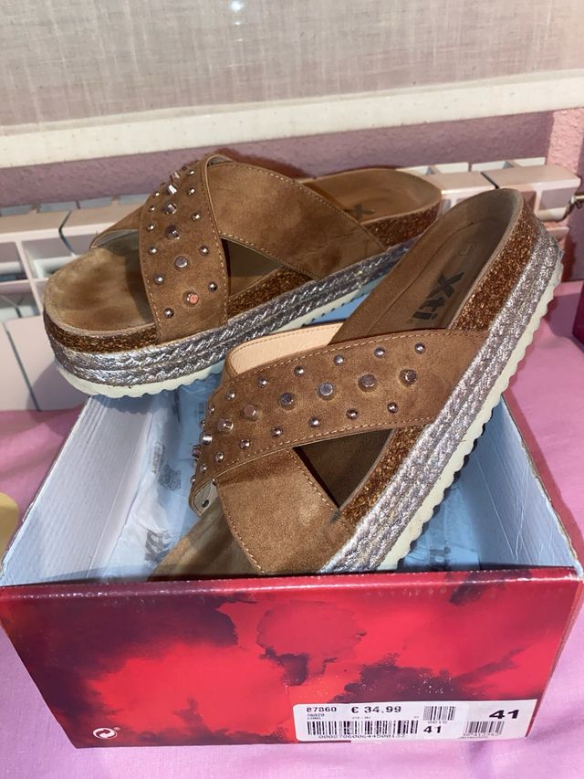 Sandalias XTI marrón, talla 41