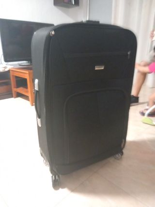Maleta negra 23kg