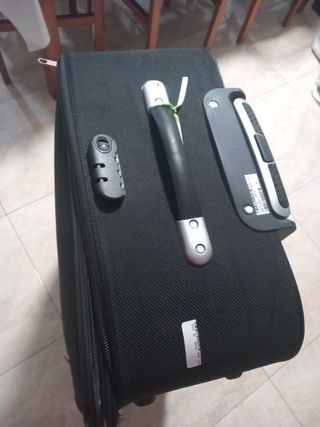 Maleta negra 23kg