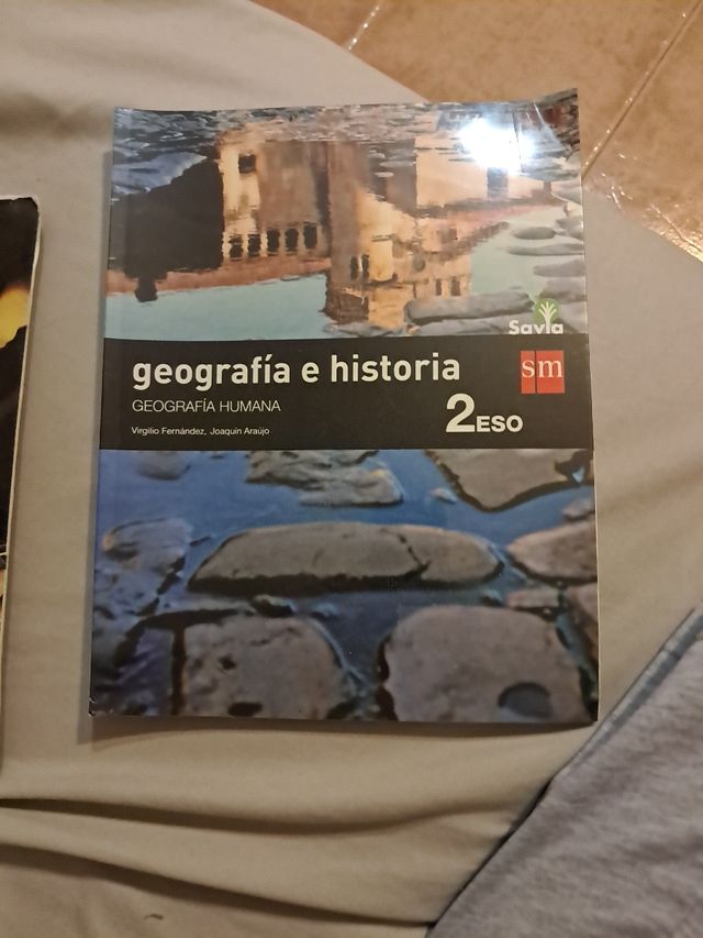 Geografía e historia. 2 ESO. Savia