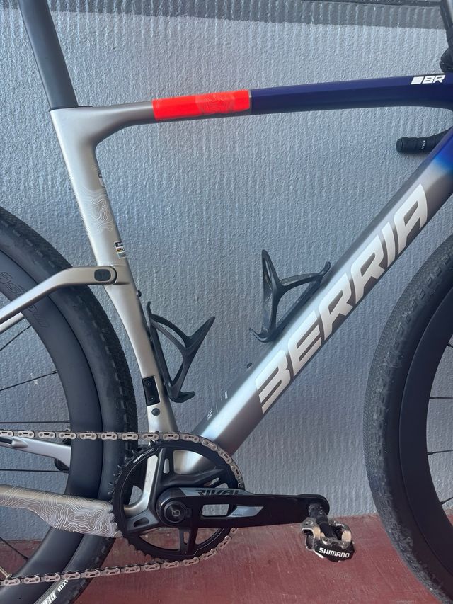 BERRIA NAII BR RIVAL AXS 2026