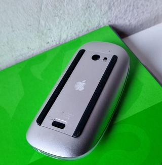 Apple Magic Mouse 