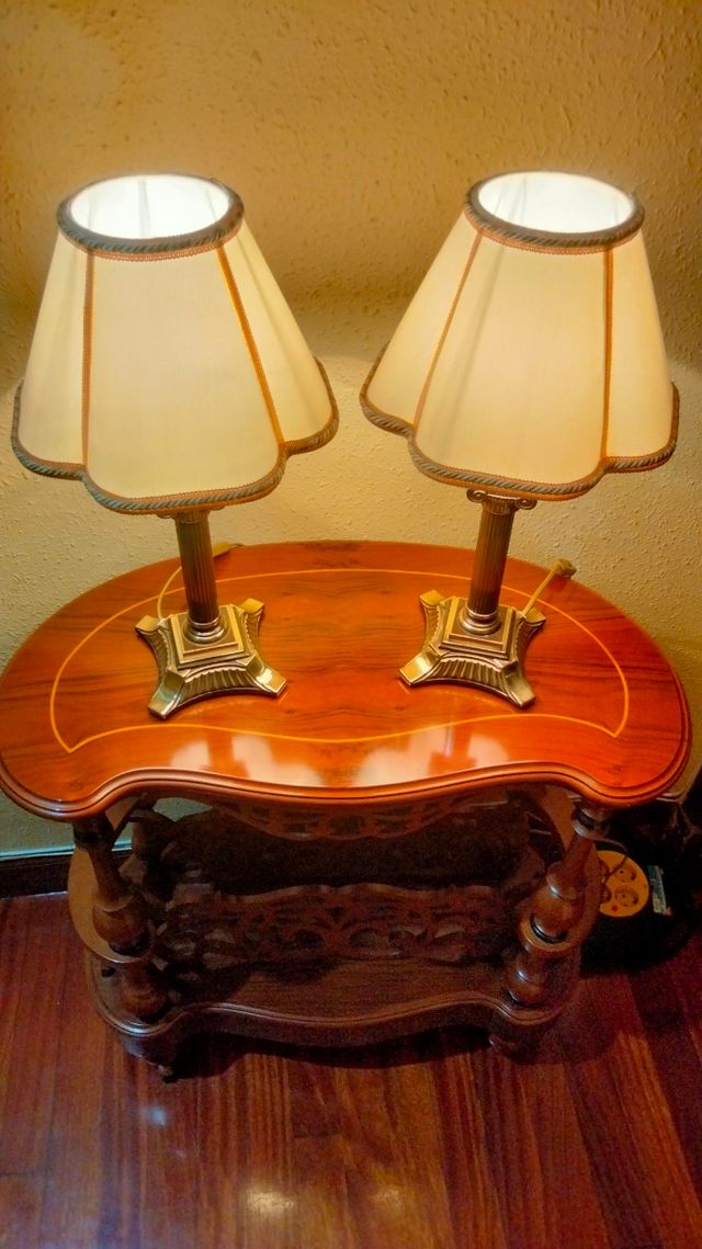 LAMPADE DA TAVOLO COLONNE ROMANE IN BRONZO