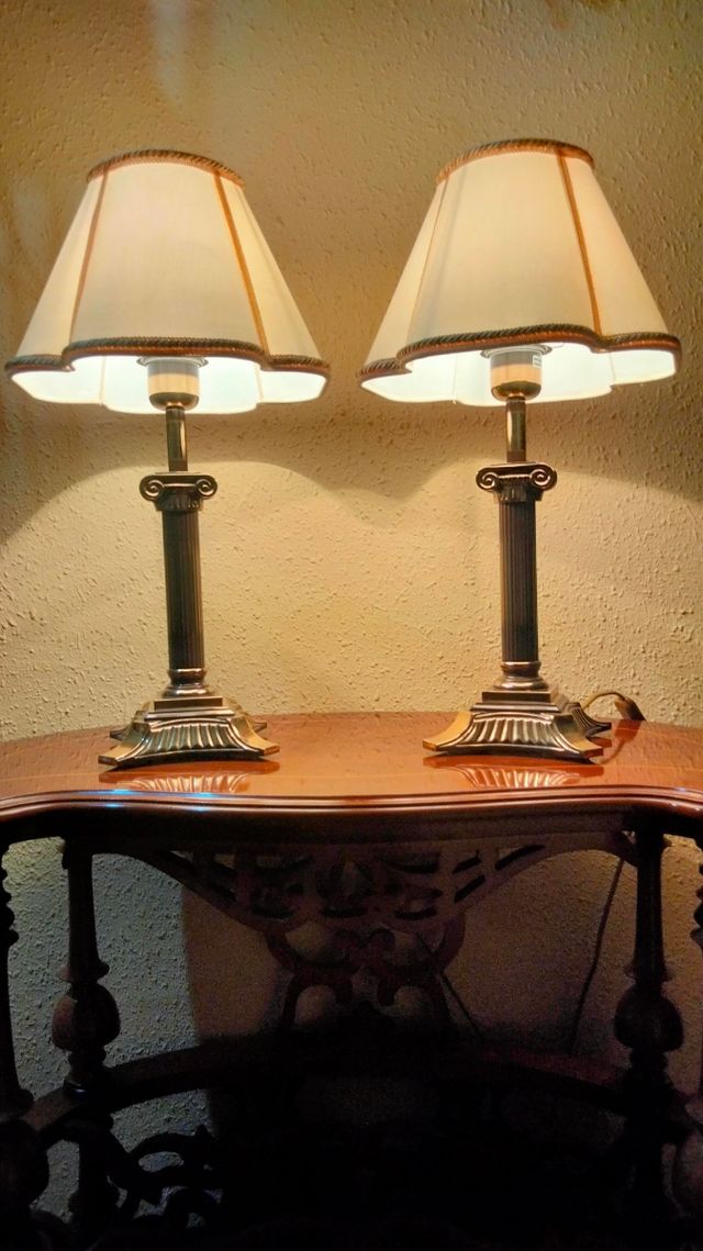 LAMPADE DA TAVOLO COLONNE ROMANE IN BRONZO