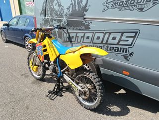 SUZUKI RM 250 L 1990