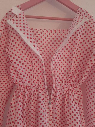 Vestido de chulapa madrileña
Edad 7-9 años