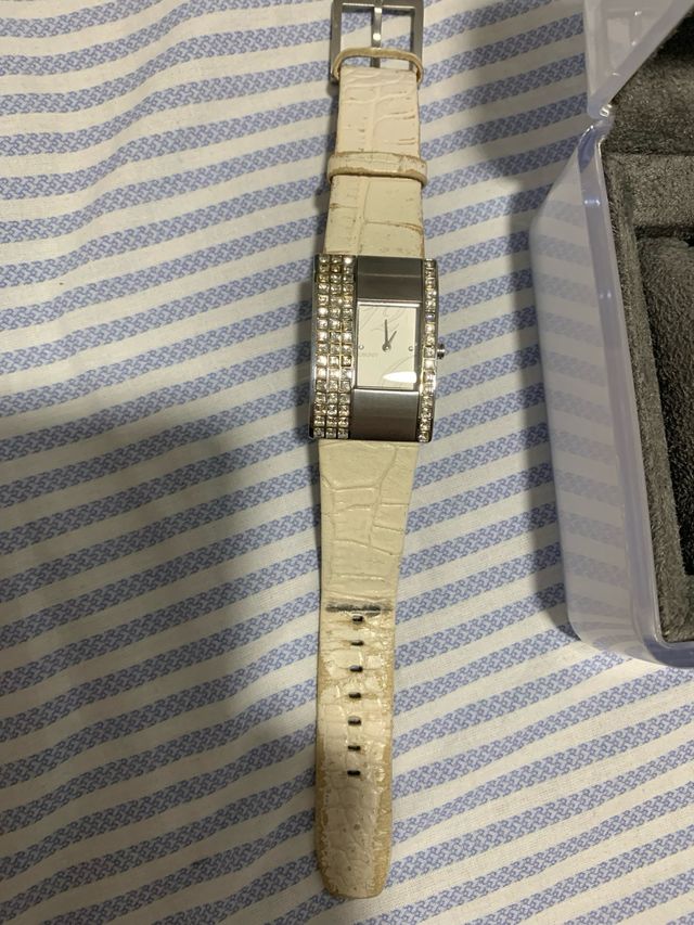 Reloj Donna Karan - Blanco & Plata