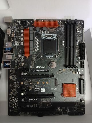 Placa base ASRock Z170 Extreme3