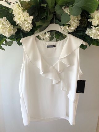 Blusa Blanca Volantes