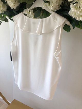 Blusa Blanca Volantes