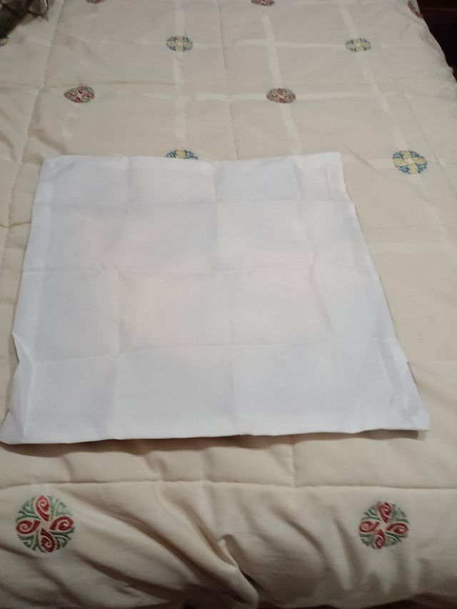 Cojín decorativo Yorkshire 45x45cm