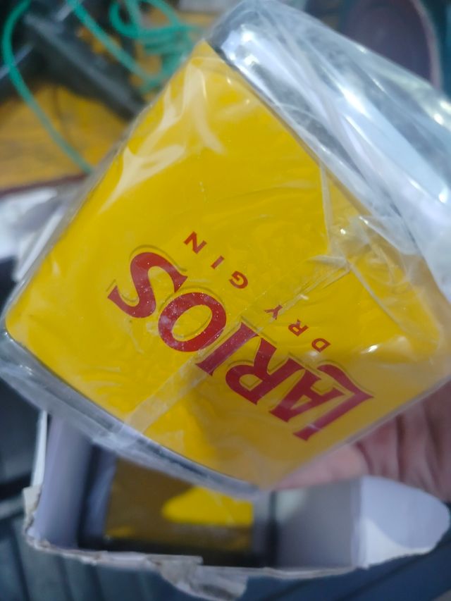 Larios Dry Gin - Servilletero x3