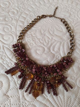 Collar Zara marrón dorado