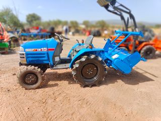Tractor Iseki TM15 con rotovator,