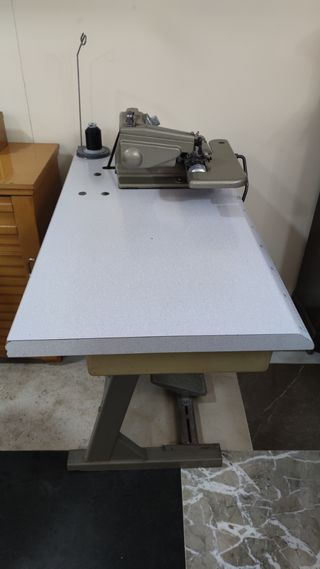 Máquina de coser: puntada invisible