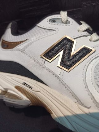 New Balance 2002R RPN de piel  Blancas/Negras