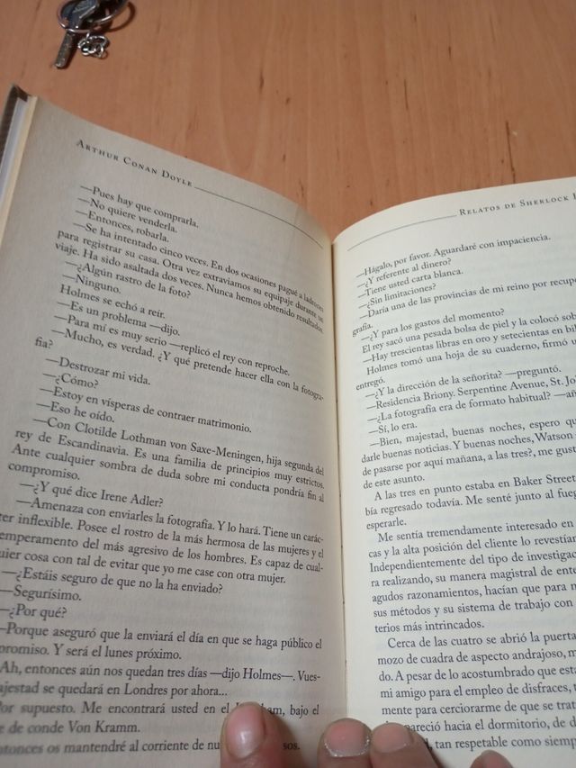 Sherlock Holmes libro clásico