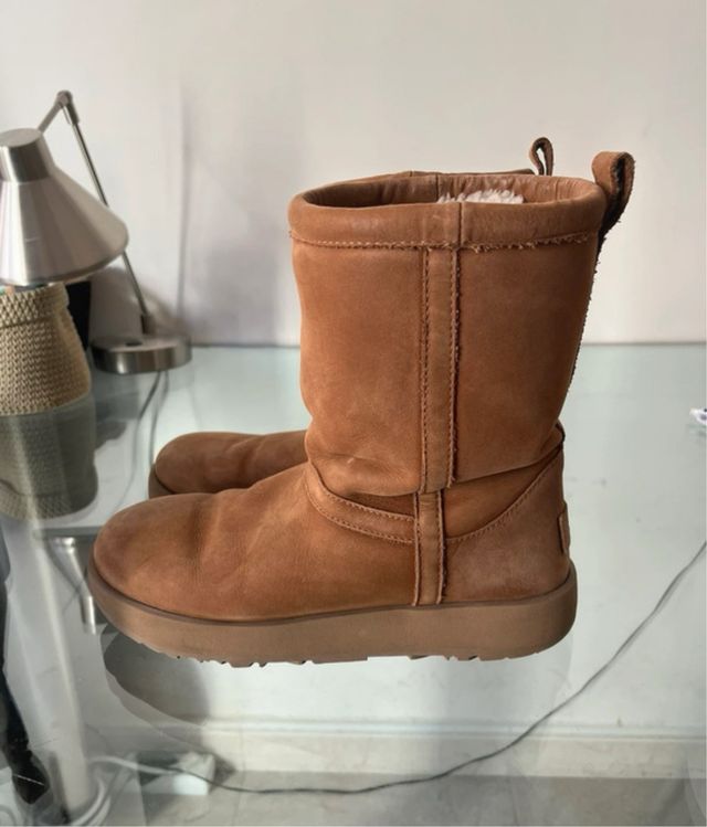 Botas UGG marrón impermeables