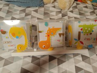 Lampara infantil dinosaurios 3 luces