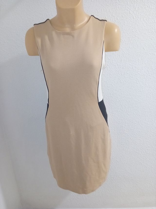 Vestido beige y negro