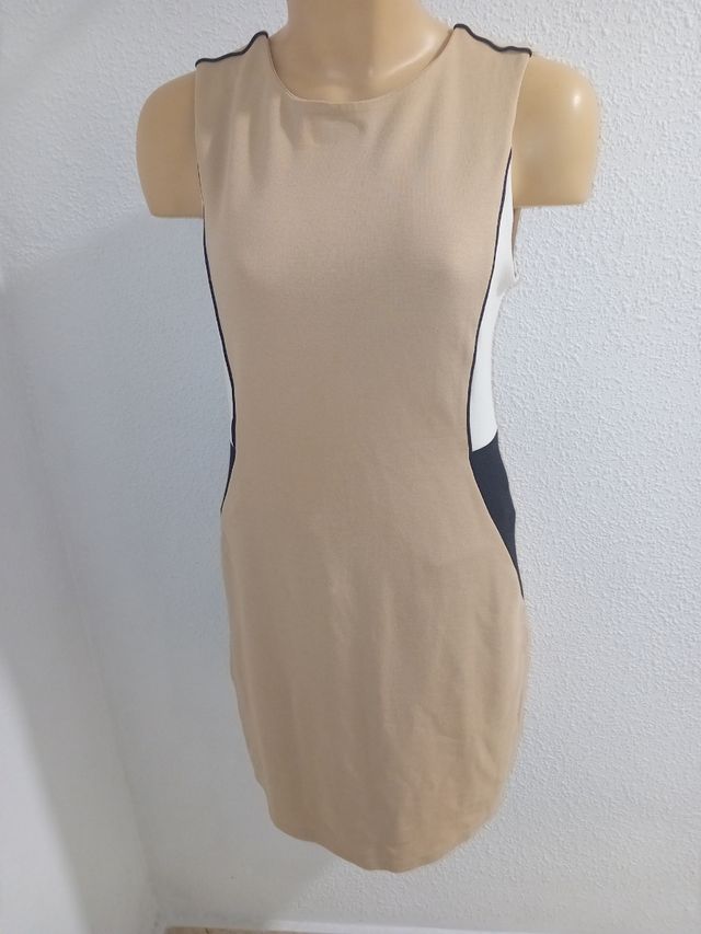 Vestido beige y negro