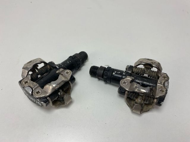 Pedales Shimano MTB
