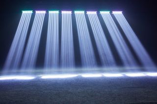✅️Cabeza móvil LED 6x20W RGBW