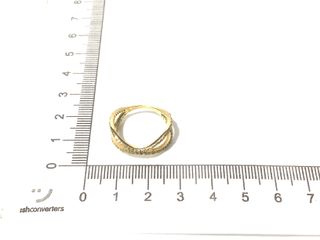 anillo oro 18k con piedra con circonita