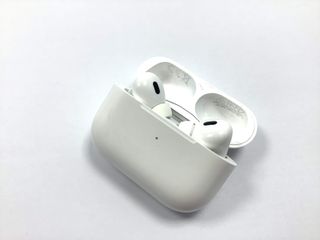in-ear apple airpods pro 2 gen