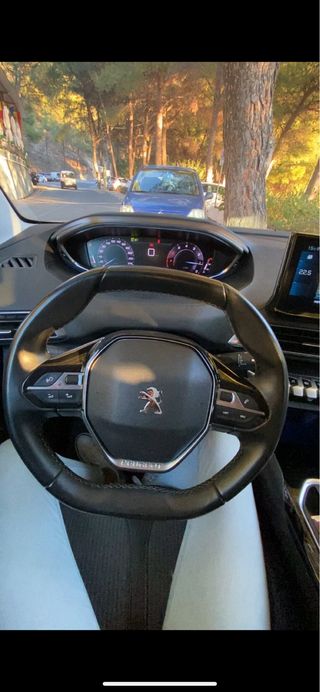 Peugeot 3008 2021