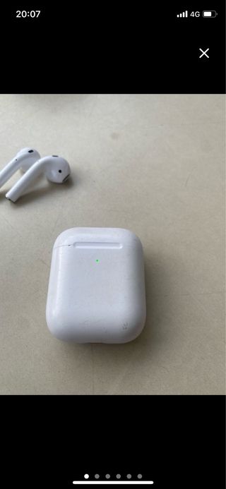 AirPods Apple blancos A2031
