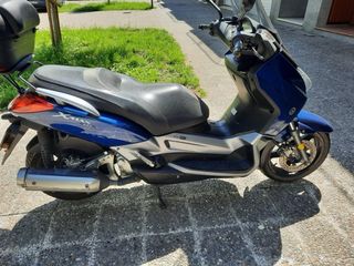 Yamaha XMAX 250cc