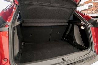 Peugeot 2008   Allure BlueHDI 130 SS EAT8 