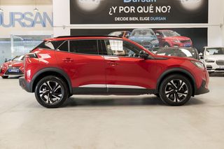 Peugeot 2008   Allure BlueHDI 130 SS EAT8 